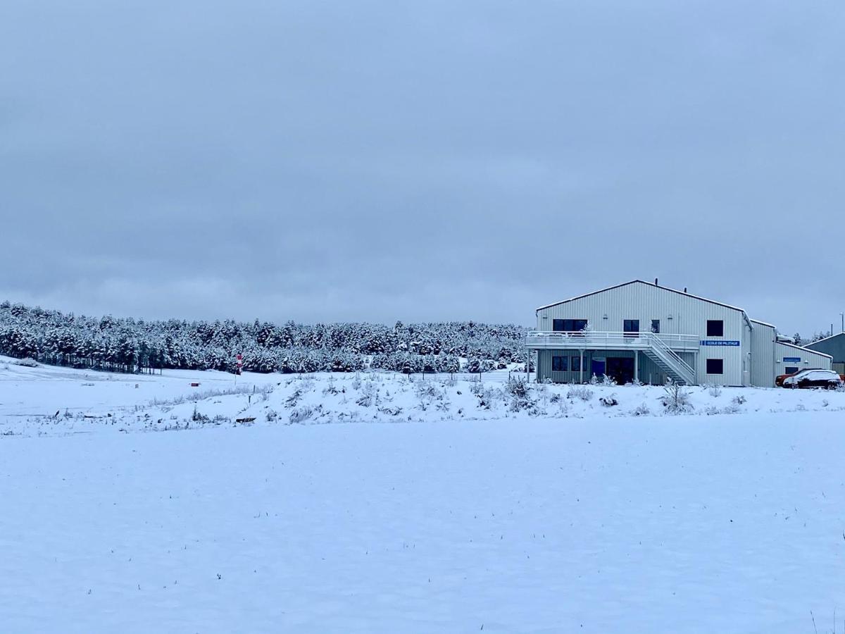 Vila Ecole De Pilotage Ulm Lozere Mende Exteriér fotografie