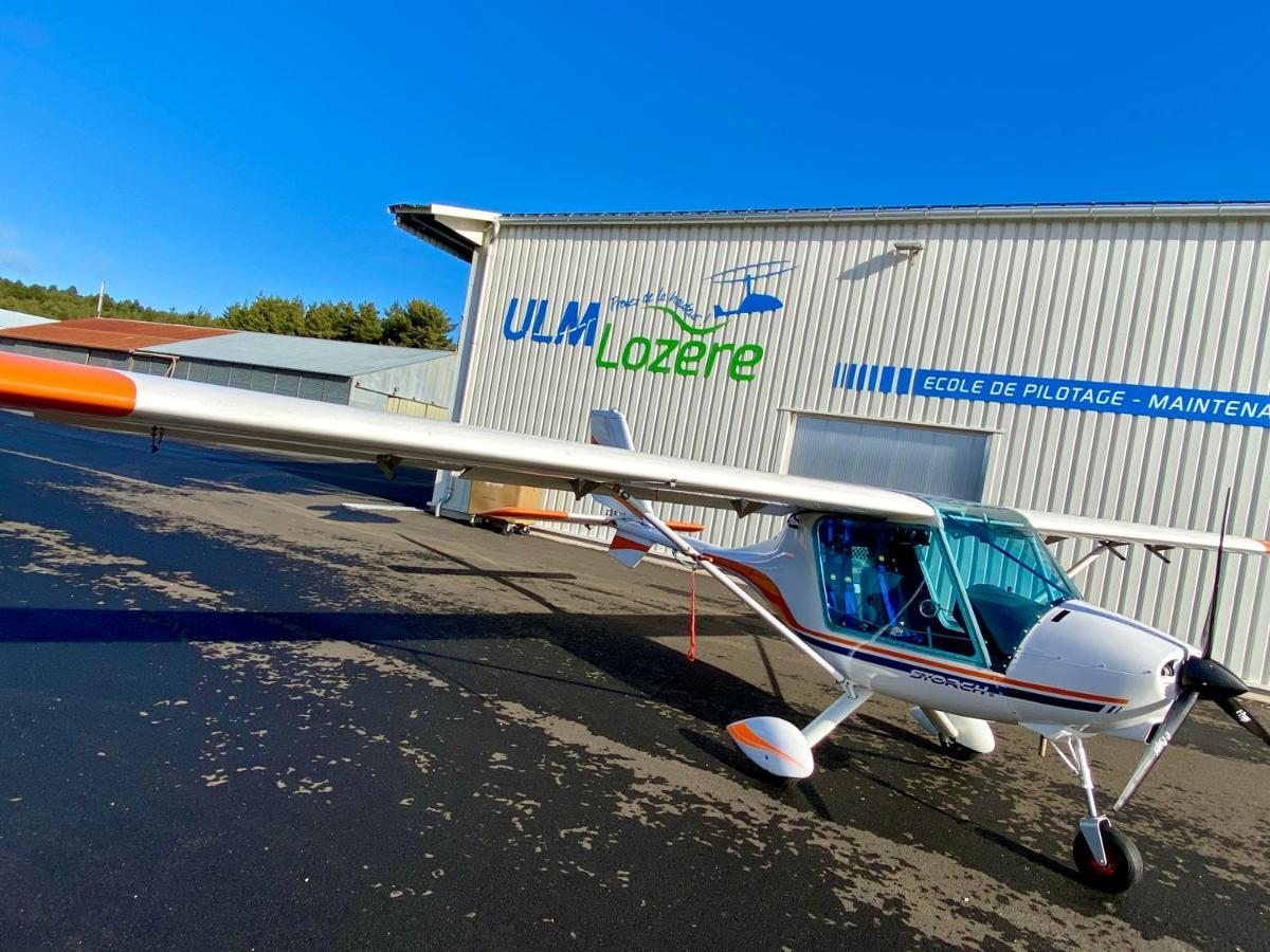 Vila Ecole De Pilotage Ulm Lozere Mende Exteriér fotografie